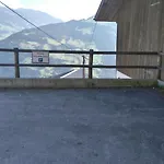 Nyaraló Ferienhuette Georg Hippach